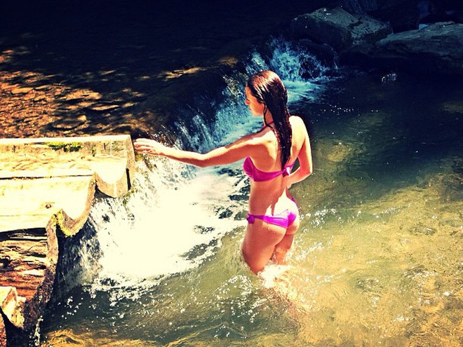 Віка із НеАнгелів