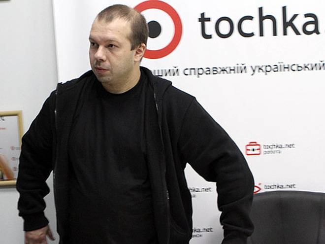 Денис Олейников