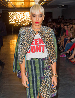 Образы гостей Недели мод в Лондоне