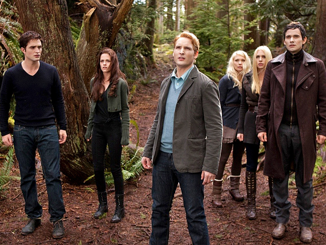 Кадры из фильма Сумерки Сага Рассвет. Часть 2