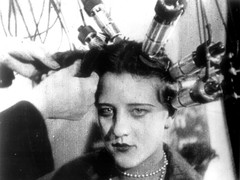 Человек с киноаппаратом