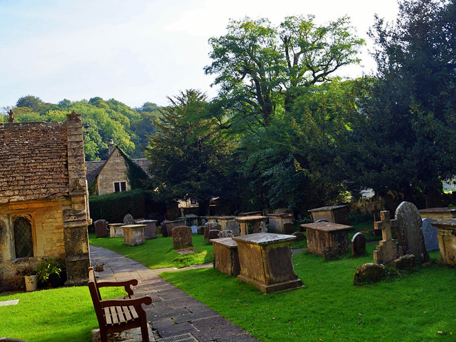 Деревня Castle Combe