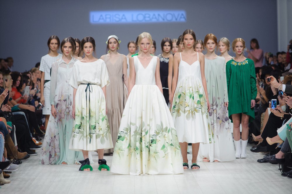LARISA LOBANOVA ss 2016