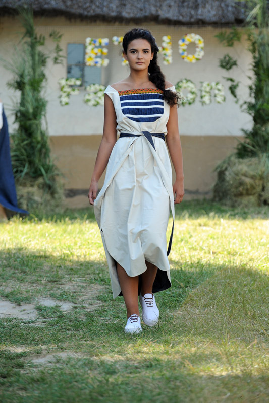 Коллекции Этно-fashion на фестивале «Країна Мрій»: Kostelni