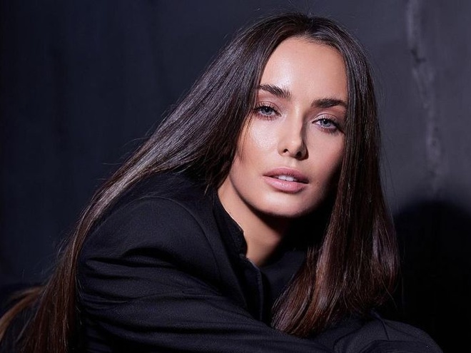 Лихоманка та часткова втрата свідомості: Ксенія Мішина провела вихідний під крапельницями