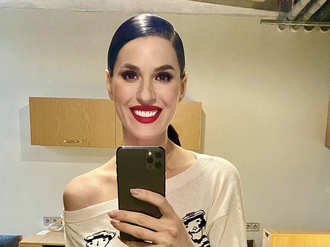 "Повертаюся до своєї пристрасті": Єфросиніна похвалилася стрункою фігурою