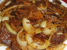 Говядина с маринованным луком Говядина с маринованным луком