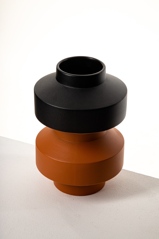 Світильники та вази PRAFORMA