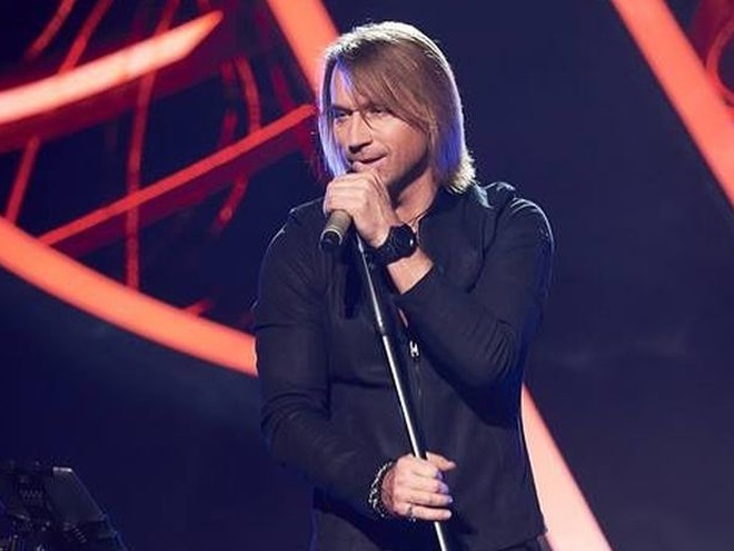 «Втікач» Винник раптово переніс перший за час війни концерт у Польщі