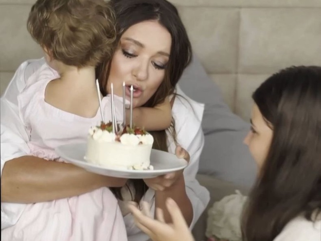 «Найкраща моя дитина у світі»: Могилевська зворушила фанів новим відео зі старшою дочкою