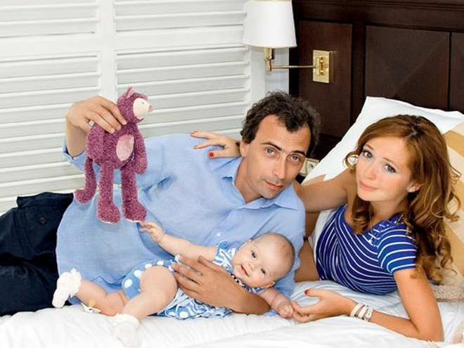 Елена Захарова