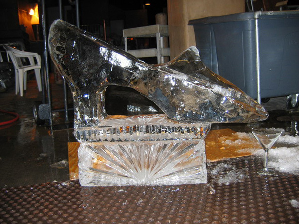 Завораживающие ледяные скульптуры