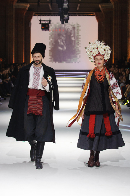 ЦЕНТР ІСТОРІЇ ВБРАННЯ