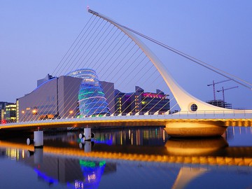 Названы лучшие города мира для самостоятельных туристов