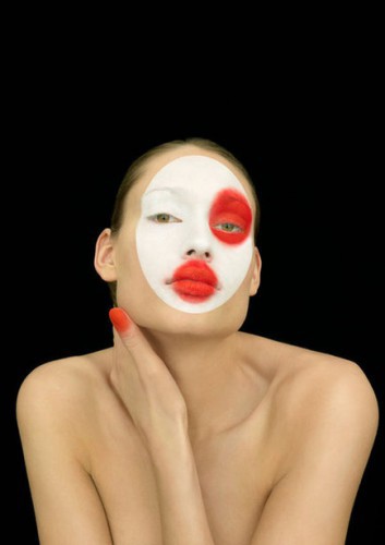 Необычные макияжи