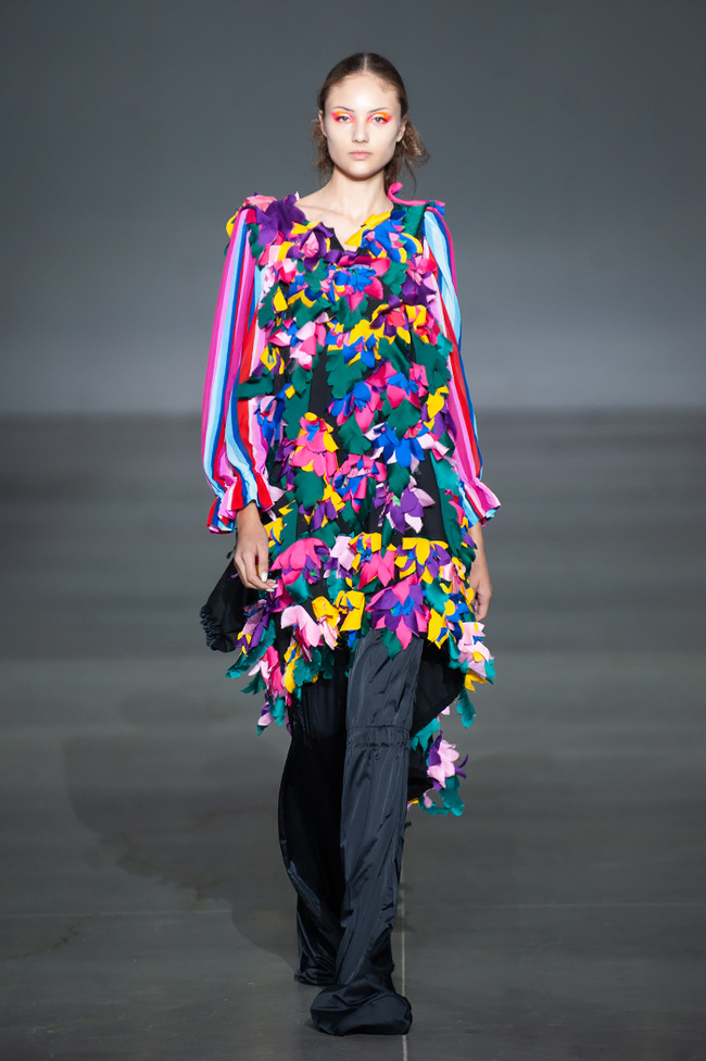 Показ LEM: UFW noseason sept 2021 на Ukrainian Fashion Week noseason sept 2021