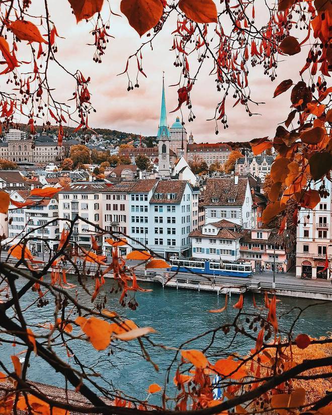 Куда поехать в ноябре: посети осенний Цюрих