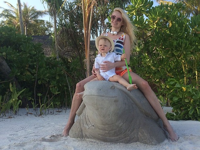 Яна Рудковская