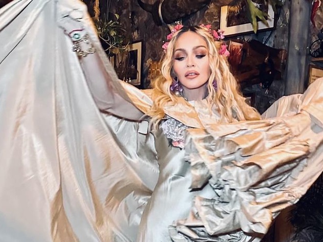 Мадонна вперше за довгий час зібрала всіх дітей для спільного фото