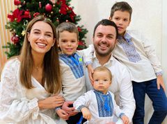 Григорий Решетник с семьей