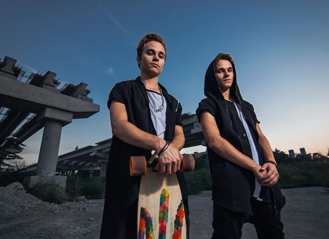 Привітання зірок з 8 березня