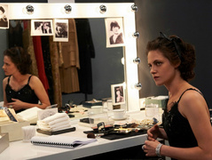 Кристен Стюарт в образе Коко Шанель