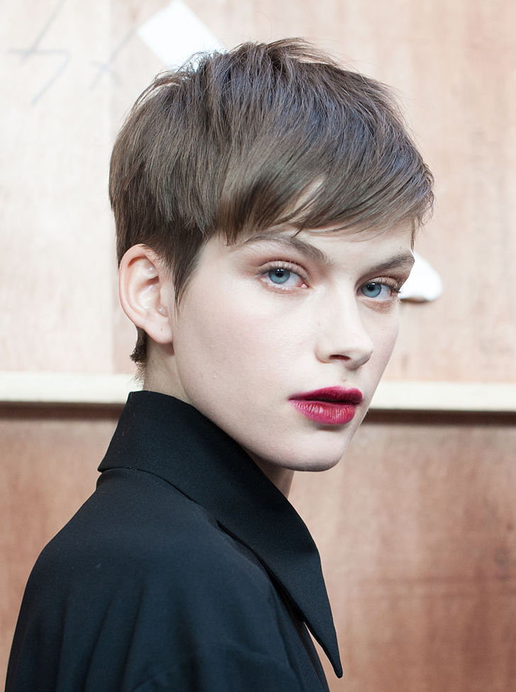 Повседневный макияж: акцент на губы