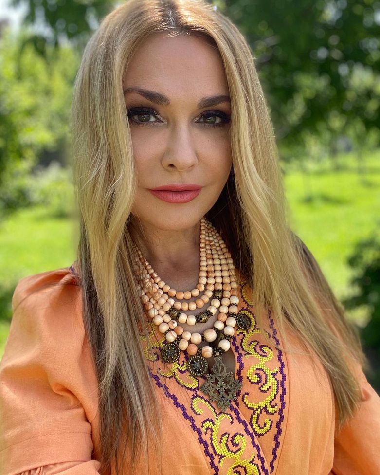 Колекція вишиванок Ольги Сумської