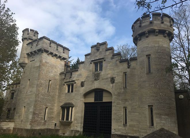Longs Park Castle