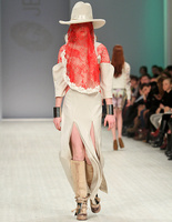 показ Jean GRITSFELDT показ Jean GRITSFELDT