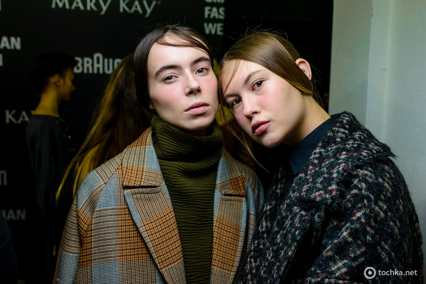 Backstage другого дня UFW FW 19-20