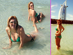 Яна Клочкова оголилася на пляжі
