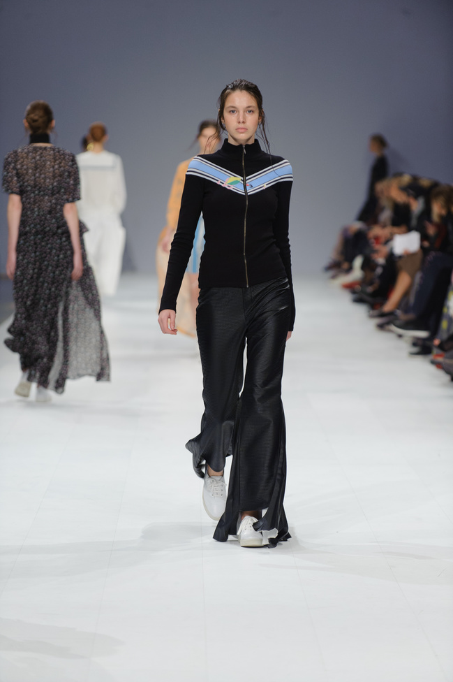 POUSTOVIT весна-лето 2017