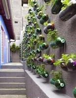 Вироби з пластикових пляшок