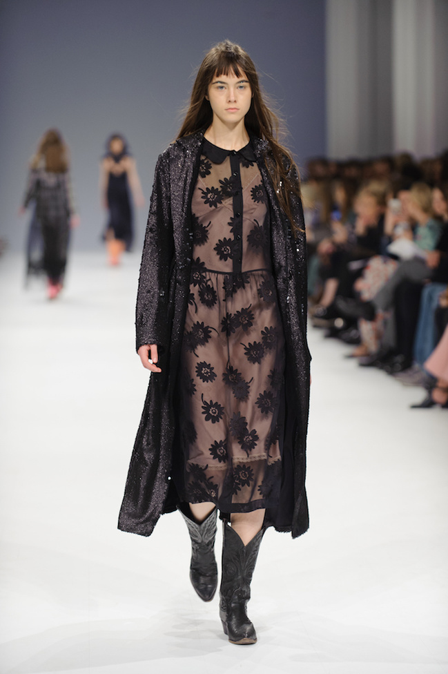 UFW AW 16/17: Poustovit