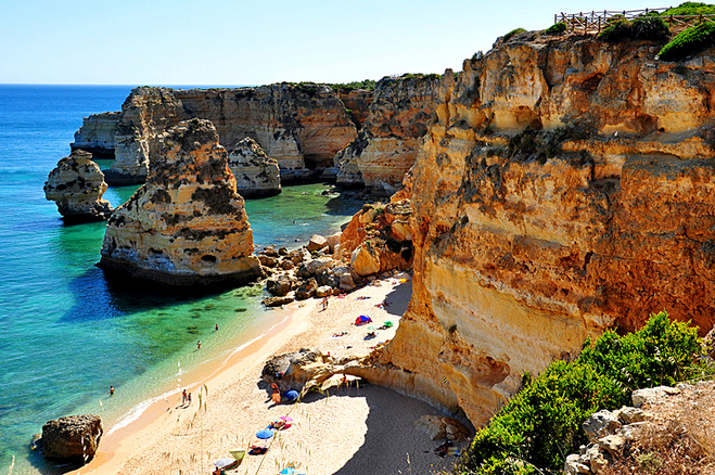 Пляжи Алгарве: Praia da Marinha