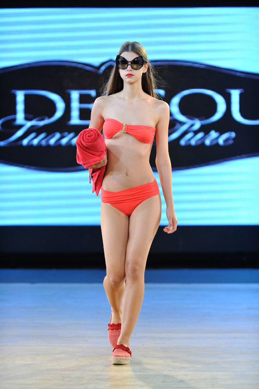 Odessa HOLIDAY FASHION WEEK: LB Dessous