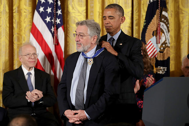 Том Хенкс и Обама