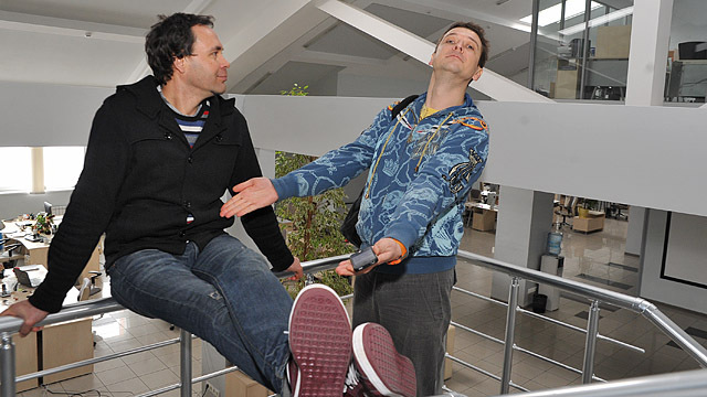 Два товарища