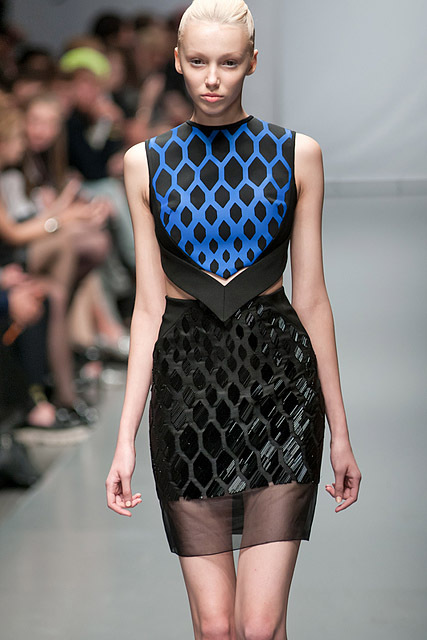 Показ David Koma