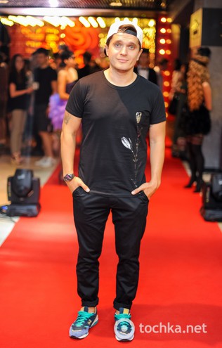 Відкриття HITCHCOOK