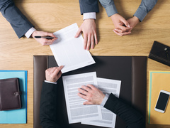 Как выбрать адвоката: полезные советы