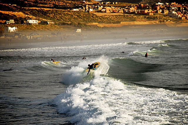 Серфінг в Марокко: табір серферів