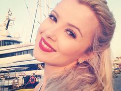 Мика Ньютон