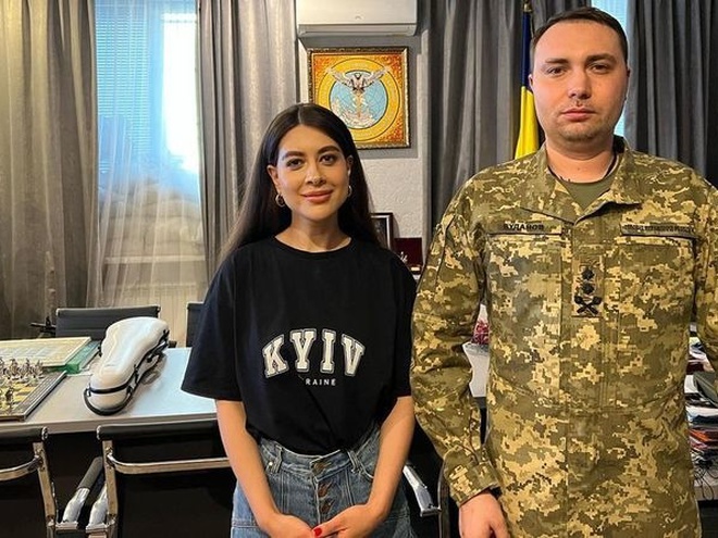 Раміна Есхакзай розповіла про таємну поїздку на острів Зміїний на запрошення Буданова