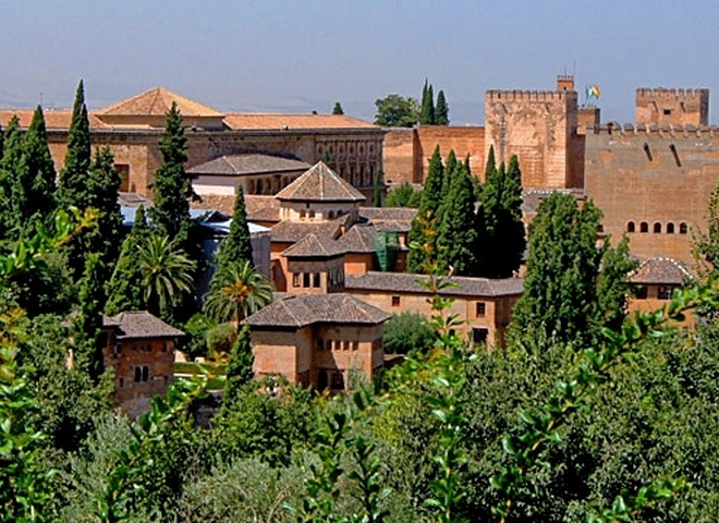 Замок в Испании - Альгамбра