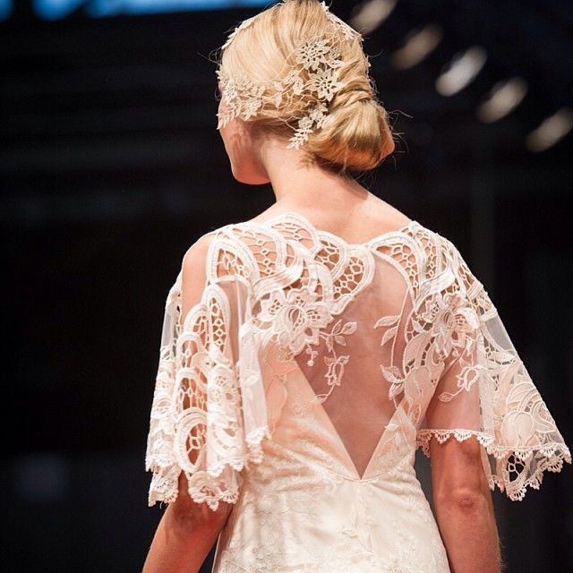 Свадебные прически: пучки