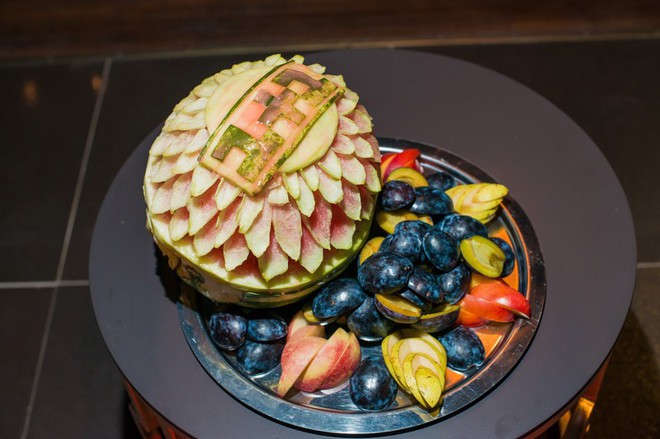 презентація "Світ навиворіт"