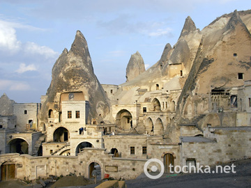 Жизнь в пещере: самые необычные дома