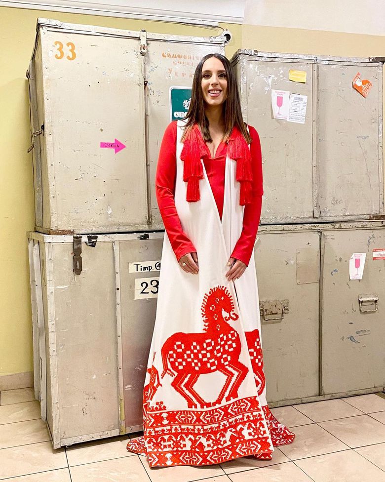 Колекція вишиванок Jamala